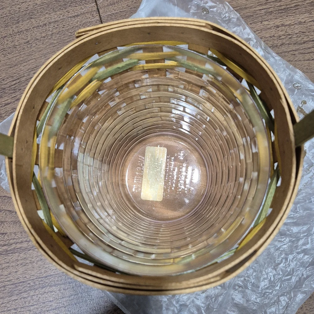 New! 2008 Longaberger May Series Daffodil Basket